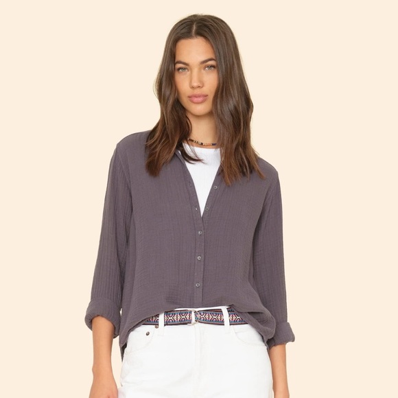 Xirena Scout Gauze Shirt in Cisco Fog - Picture 1 of 9